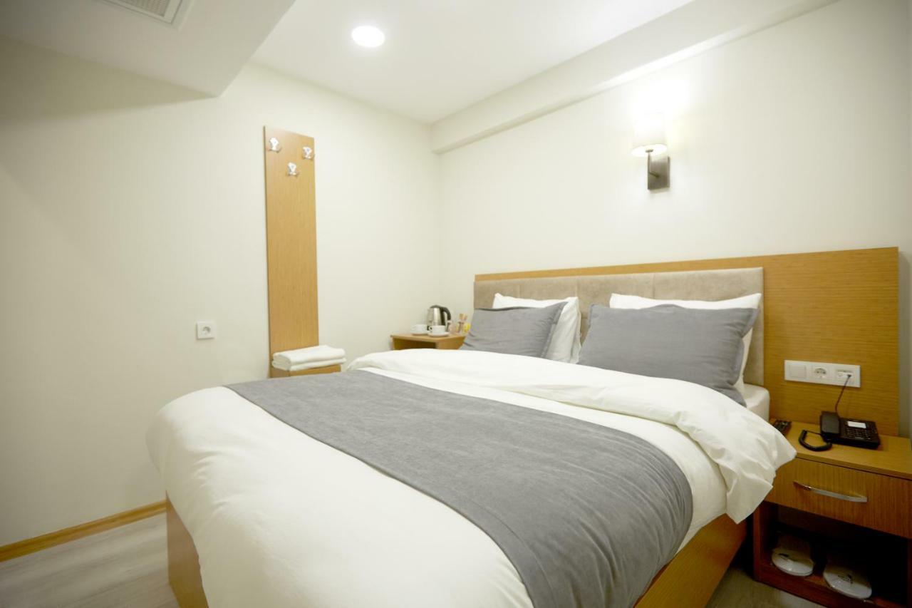 Kartal Palace Taksim Square Family Hotel اسطنبول المظهر الخارجي الصورة