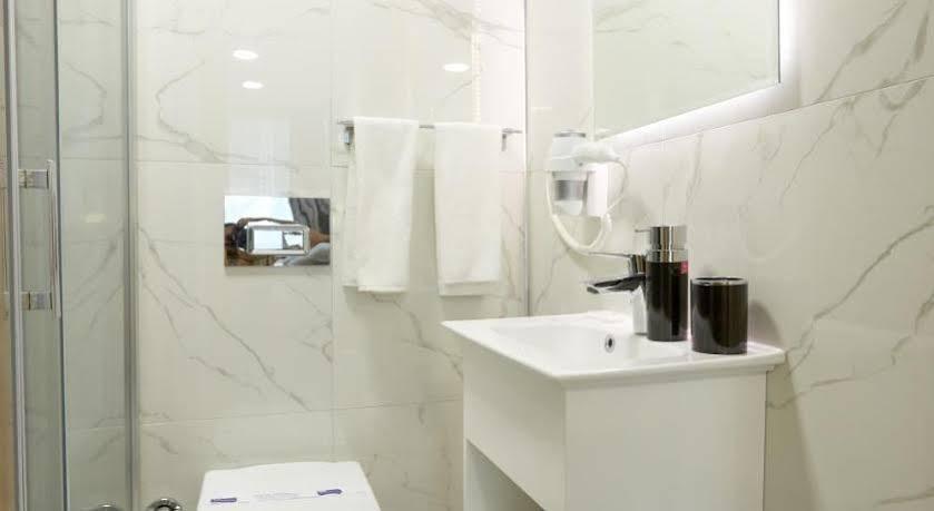 Kartal Palace Taksim Square Family Hotel اسطنبول المظهر الخارجي الصورة